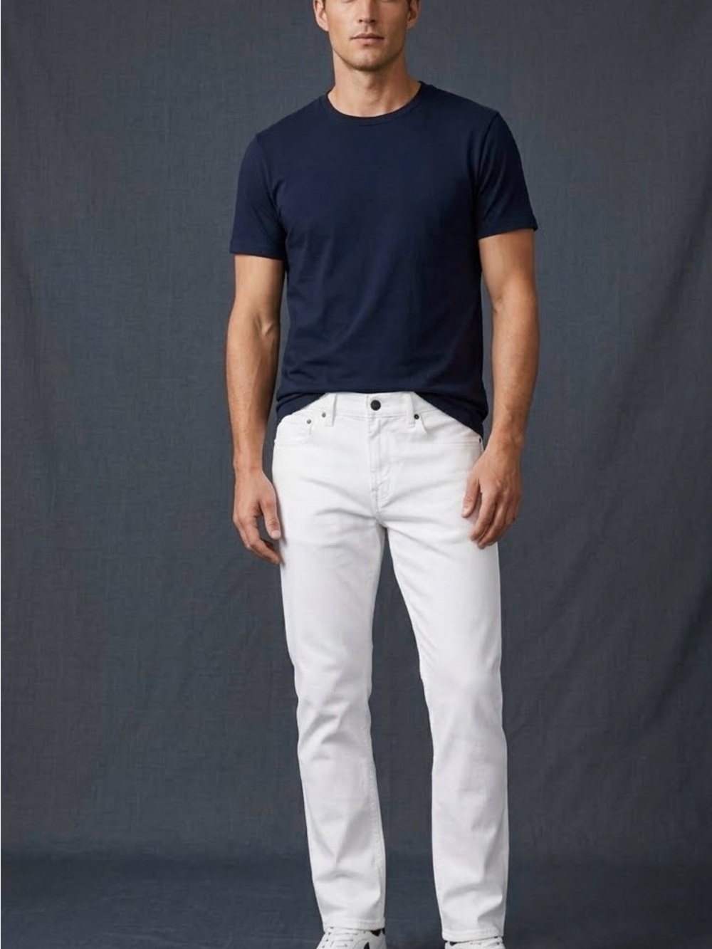 Men’s Levi's White Slim Straight Jeans! W33 L32